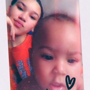 Meet your Posher, Danesia